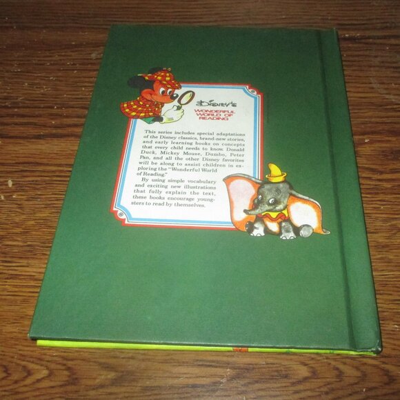 Walt Disney's A Picnic in the Woods (Disney's Wonderful World of Reading, 1983) - Picture 2 of 3